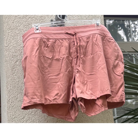 The North Face Women's Shorts XL Apricot Active Wear Shorts - Picture 2 of 8